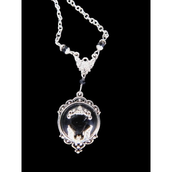 Gothic Bat Cameo Necklace Silver Black Victorian Witchcore Vampirecore NEW - Picture 8 of 9